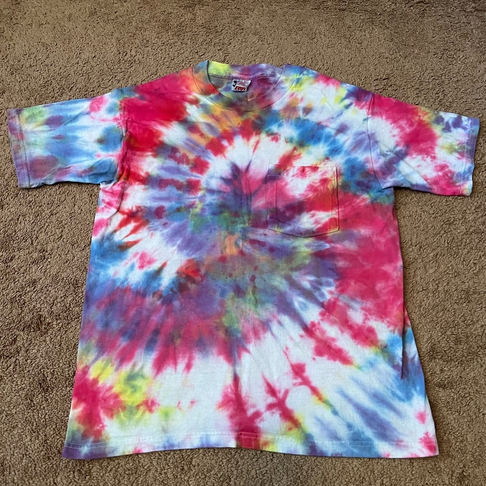 Tie-dye t-shirt